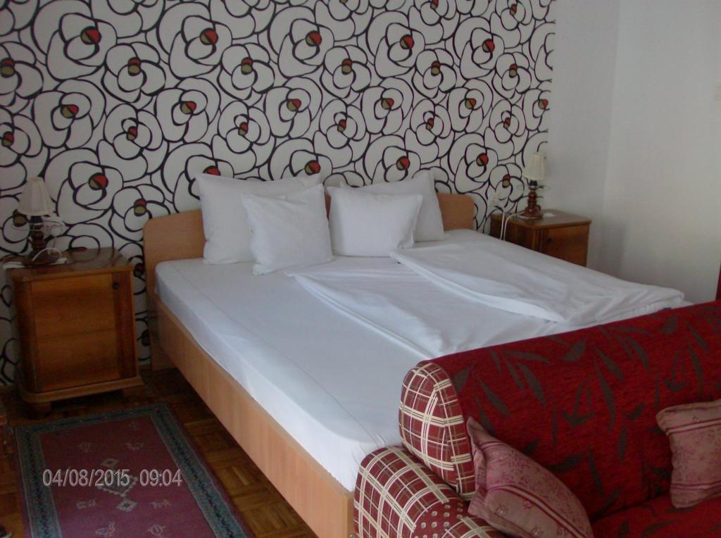 Hotel Zsuzsanna Haz à Hévíz Chambre photo