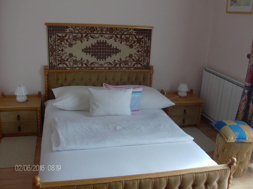 Hotel Zsuzsanna Haz à Hévíz Extérieur photo