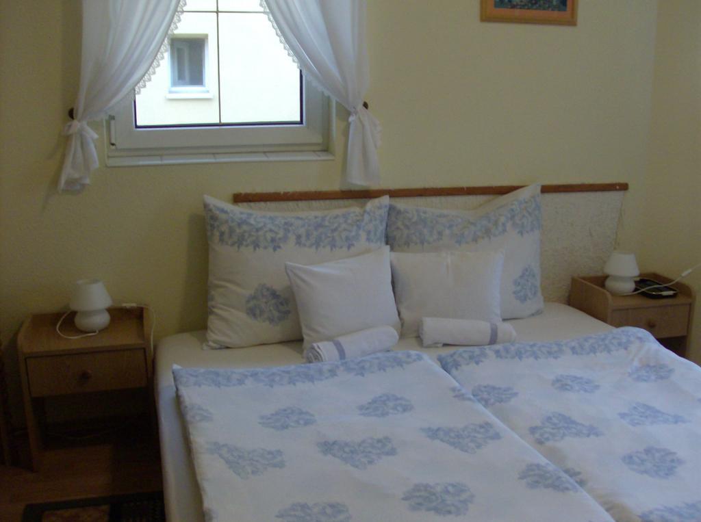 Hotel Zsuzsanna Haz à Hévíz Extérieur photo