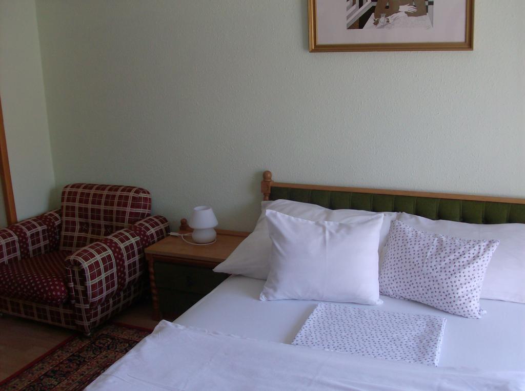 Hotel Zsuzsanna Haz à Hévíz Extérieur photo